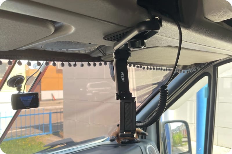 Uchwyt samochodowy UchSunVisor01